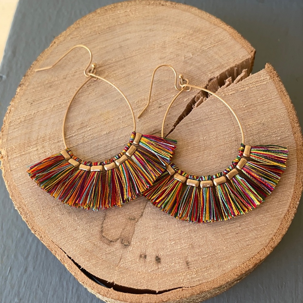 Multicolored dangling earrings